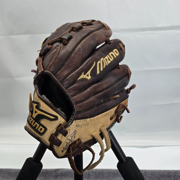 DiscontinuedMizuno Fanchise 11” Baseball/softball glove (GFN 1102) LHT
